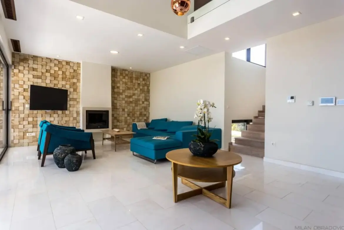 Stunning 5-Bedroom Villa for Sale in Djenovici, Herceg Novi