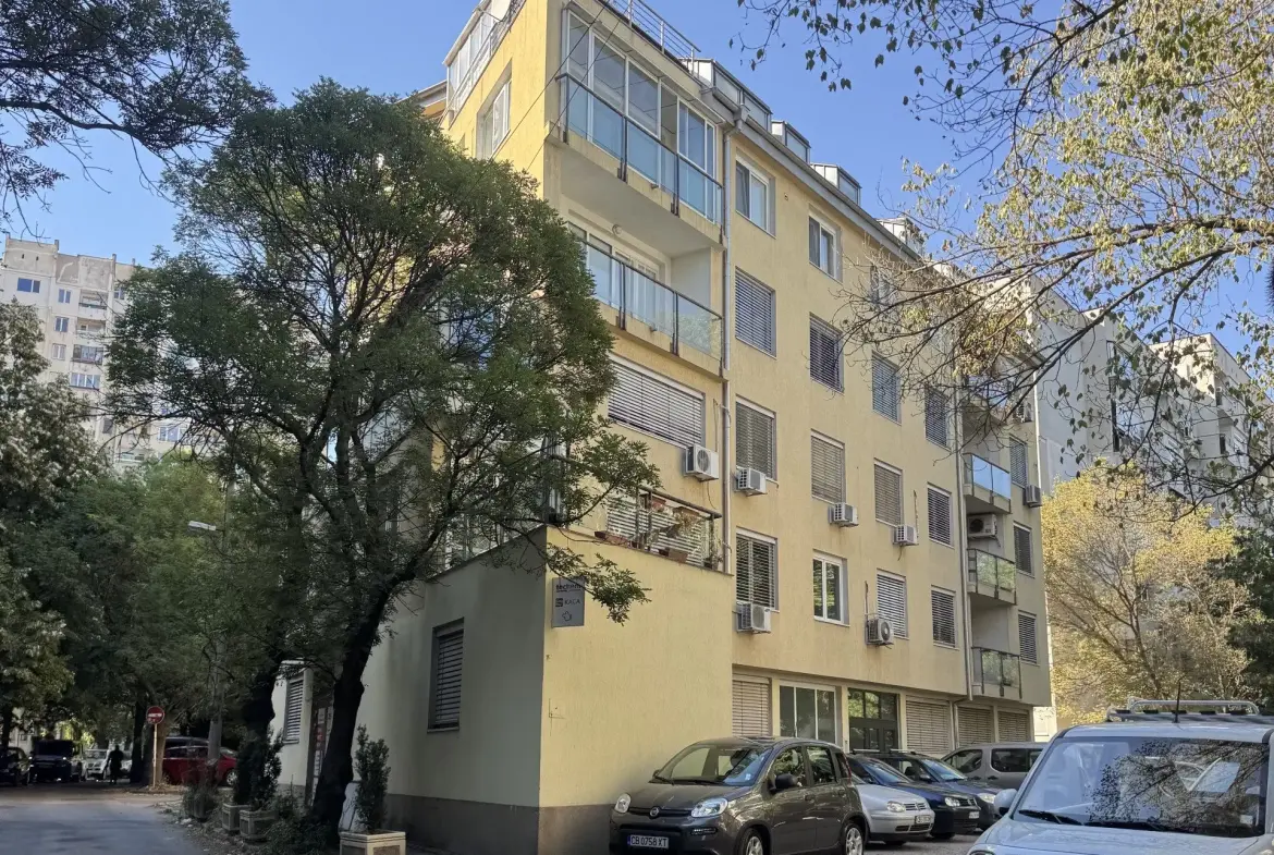 Office with warehouse and loading ramp for sale in Geo Milev