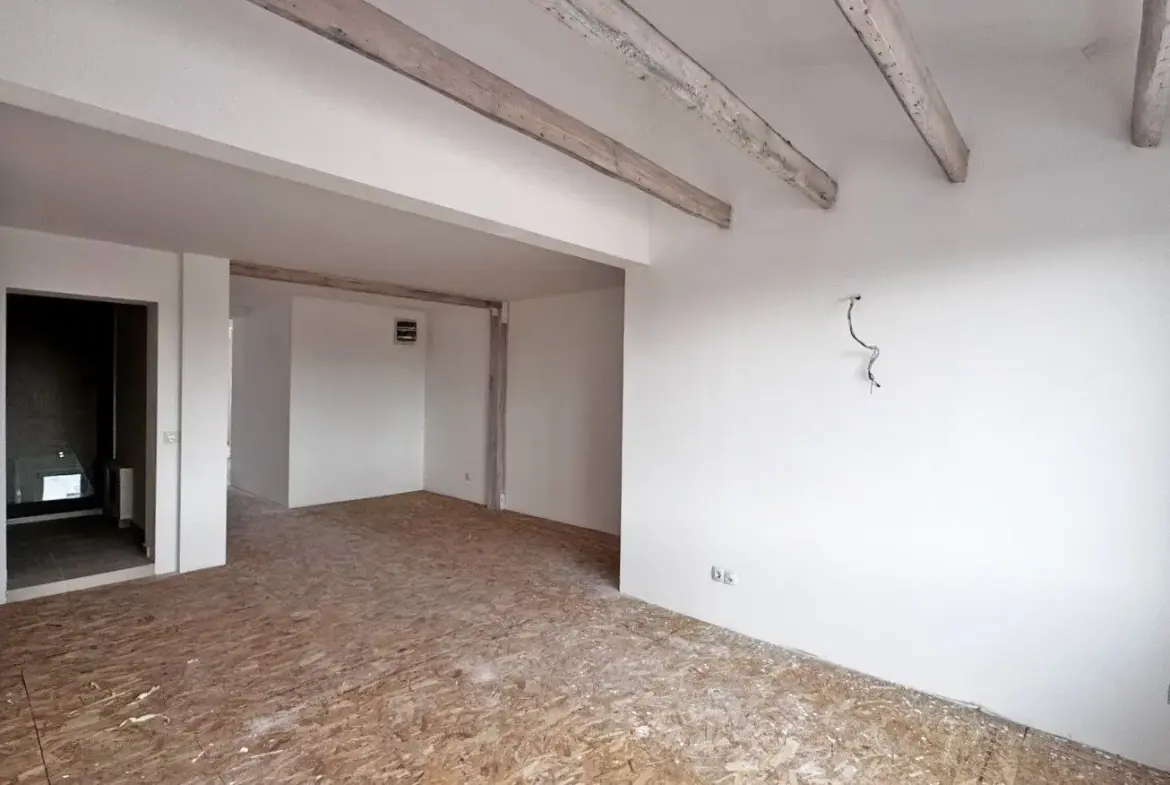 Bright and spacious apartment on Gurko Street for sale