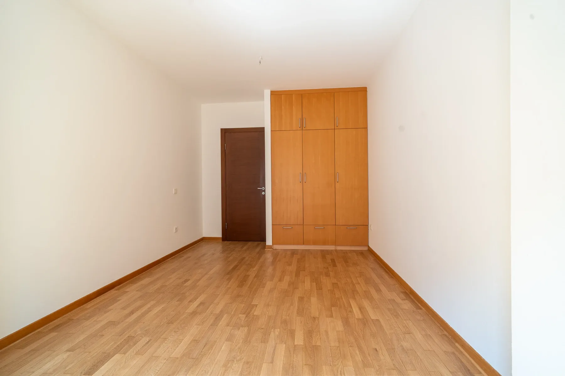 8-19 5-Bedroom Apartment, 193 m² – Koče Kapetana, Vračar, Belgrade