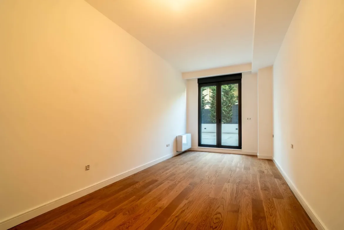 2-Bedroom Apartment, 128 m² – Loznička, Vracar, Belgrade