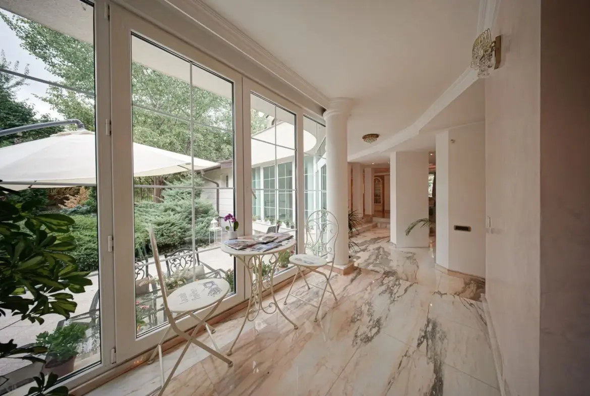Aristocratic house in the metropolitan district of Boyana for sale
