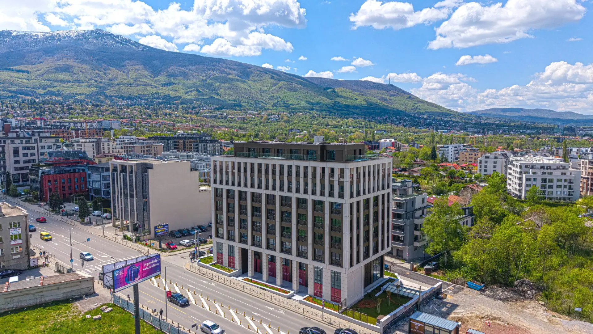 Office in a new elegant building on Cherni Vrah Blvd. for sale