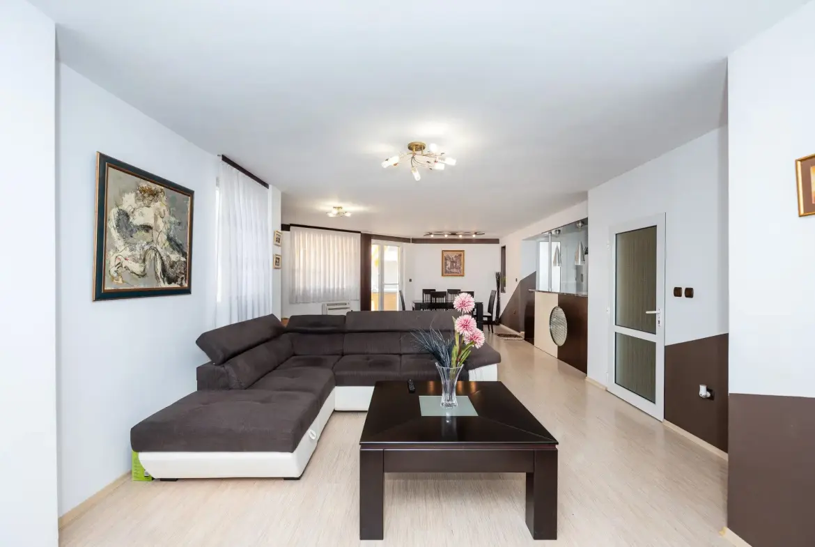 Exceptional standalone multifunctional building with outstanding investment potential in Sadiyski district, Plovdiv