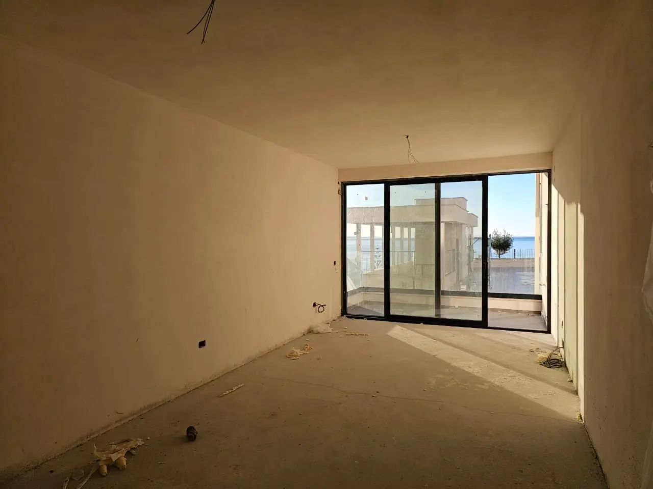82b2a42b-722b-4f80-92dd-fbad15bc1e3a Two Bedroom For Sale In Saranda Albania