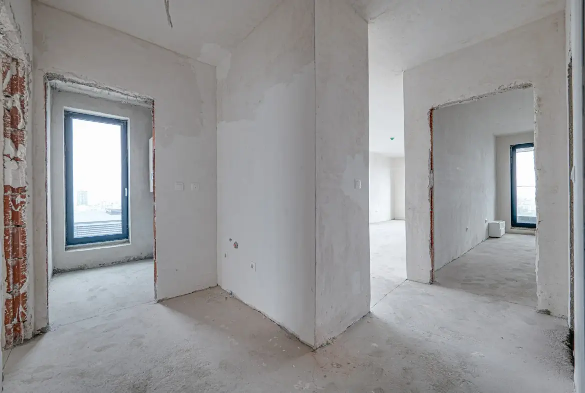 Three-room apartment in a modern new building next to MALL Paradise for sale