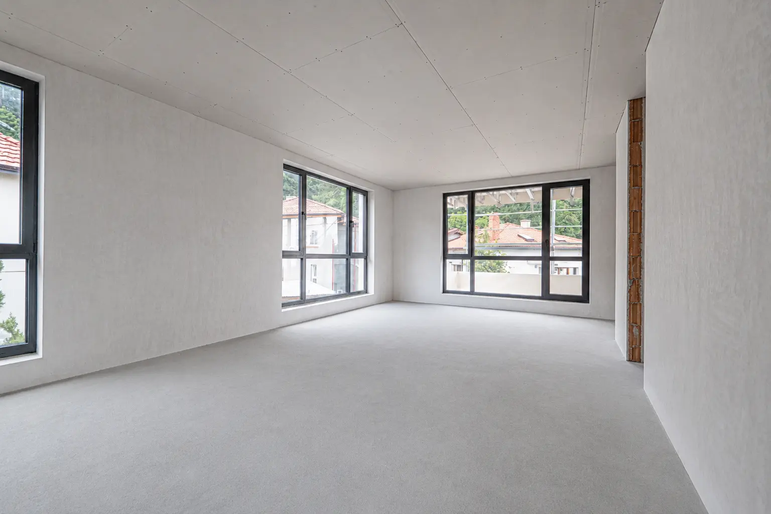 Modern detached house with panoramic views of Sofia and Vitosha Mountain