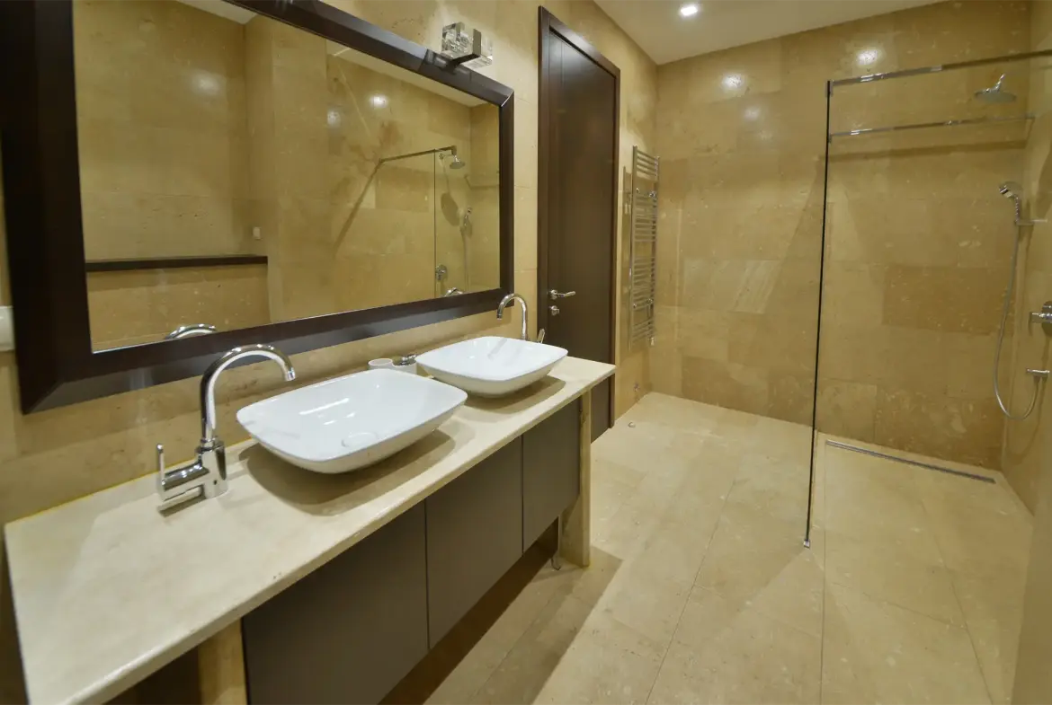 Modern three-bedroom apartment