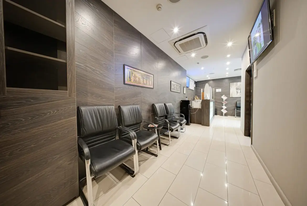 Unique property with a view of a park in the Doctor’s Monument area for sale