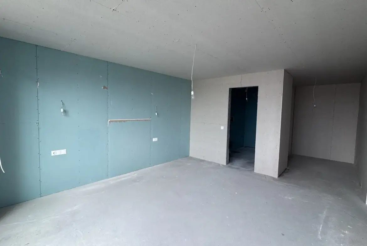 Maisonette in a luxury complex near a park for sale