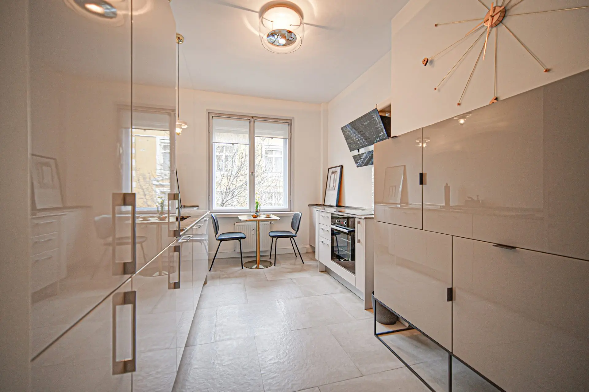 Magnificent apartment in the heart of Doctor’s Monument for sale