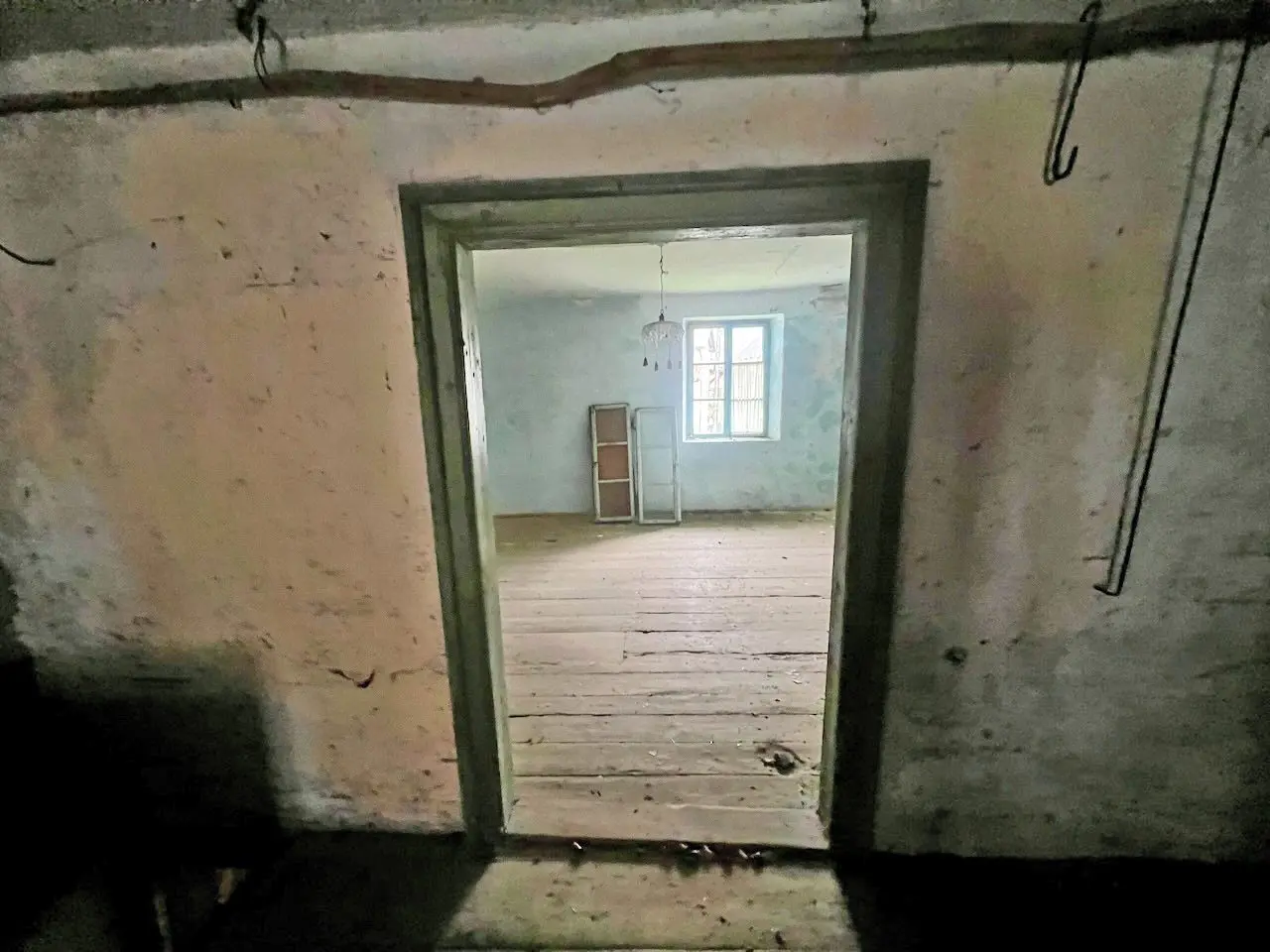 Soča area – Charming House in need of renovation in the Soča Valley