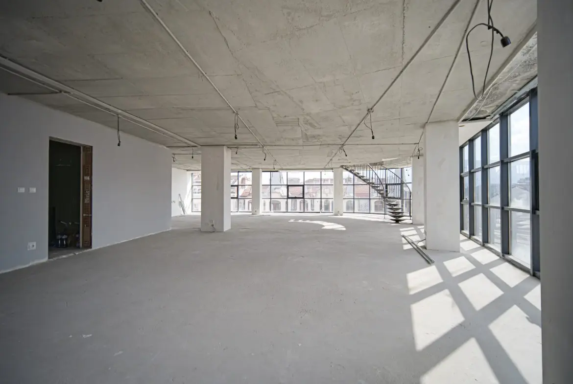 Exclusive penthouse in the city center with amazing views