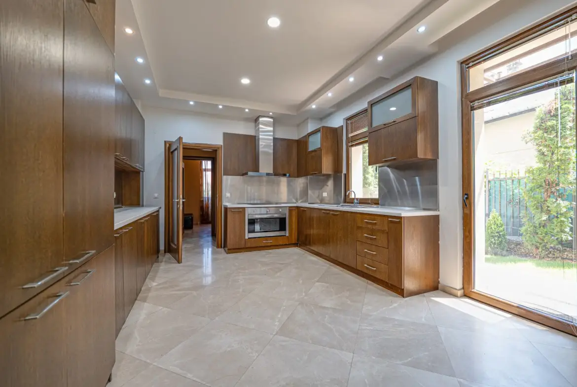 A house with a great location in Boyana district for sale