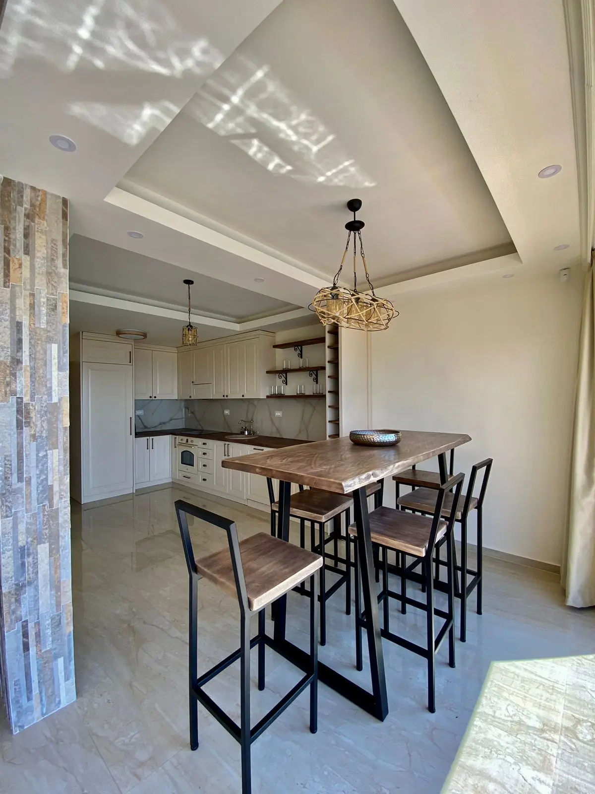 Exceptional four bedrooms villa