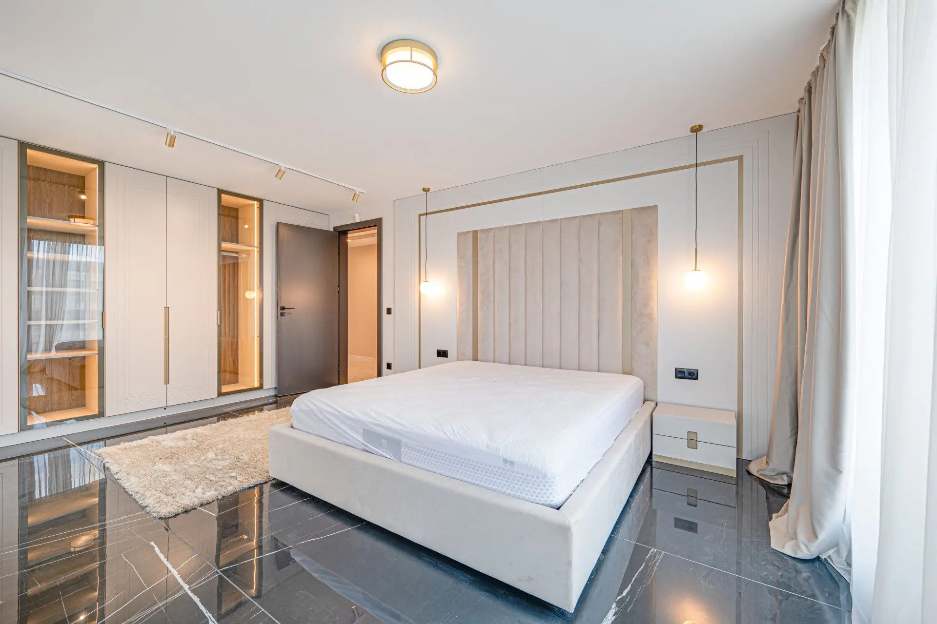 Three-bedroom apartment in a boutique building in Dragalevtsi near Britanica Park School