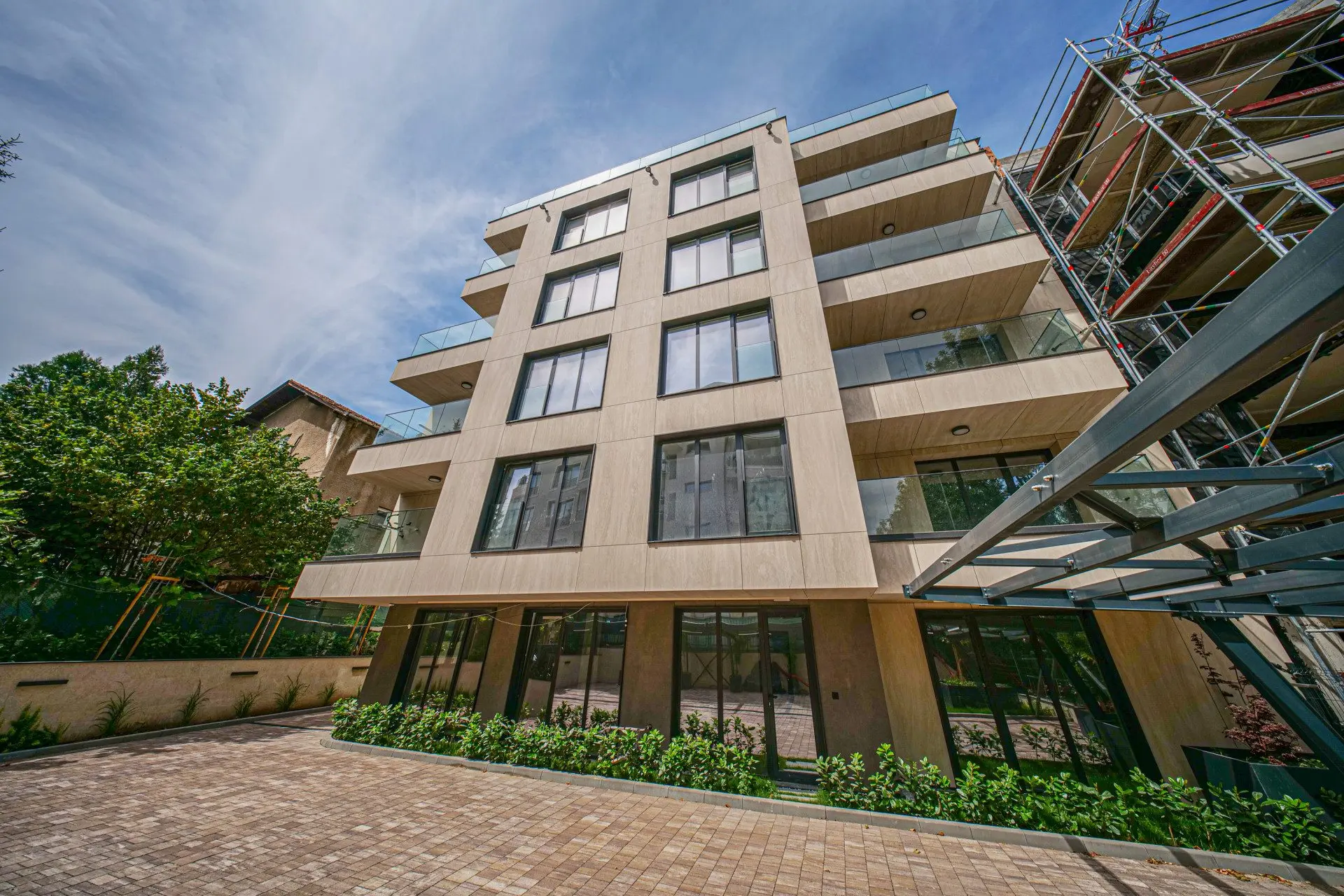 High-class apartment in a prestigious location in a boutique building in Iztok district for sale