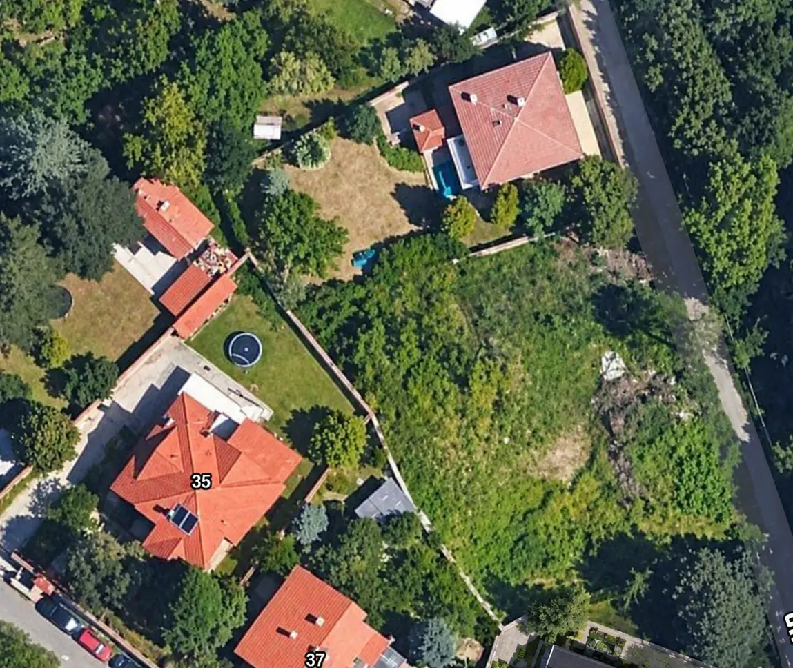 8e53c2a841b4c199283a310372240ec0 A lot in Dragalevtsi in a quiet and peaceful location for sale