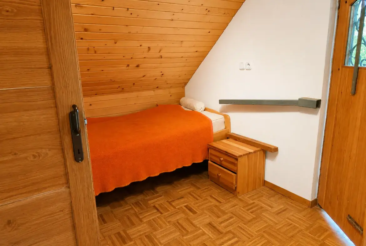 Bled area – Idyllic Detached Cottage in a Forest Clearing