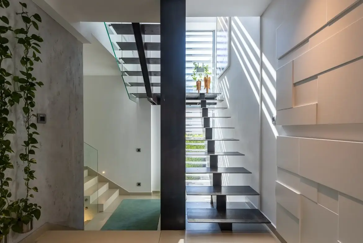4-Bedroom Villa, 732 m² – Senjačka, Savski venac, Belgrade