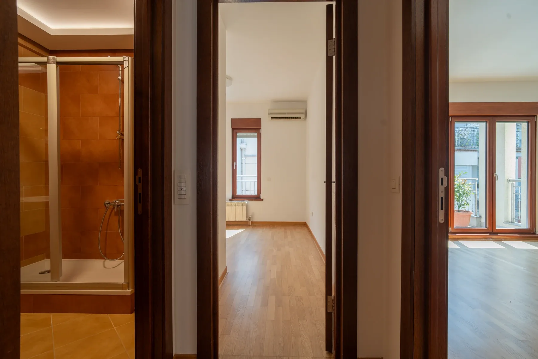 9-17 5-Bedroom Apartment, 193 m² – Koče Kapetana, Vračar, Belgrade