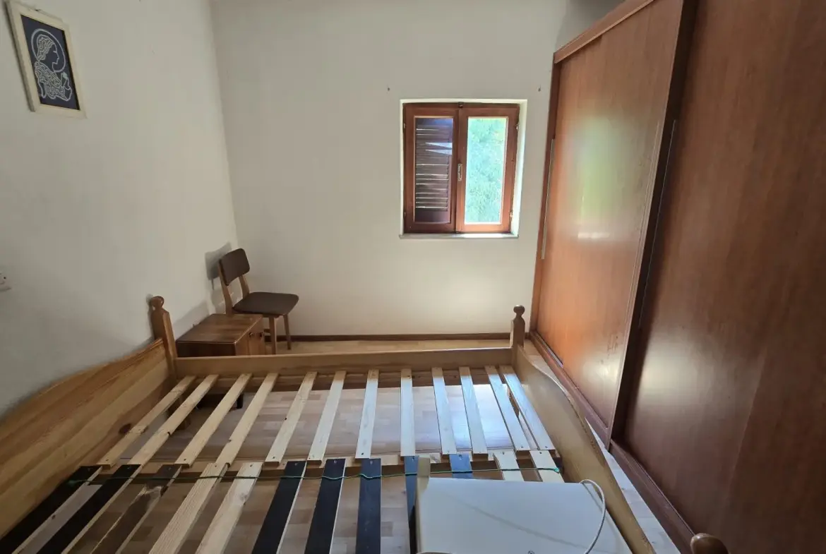 Soča area – House with Panoramic Views of the Surrounding Hills