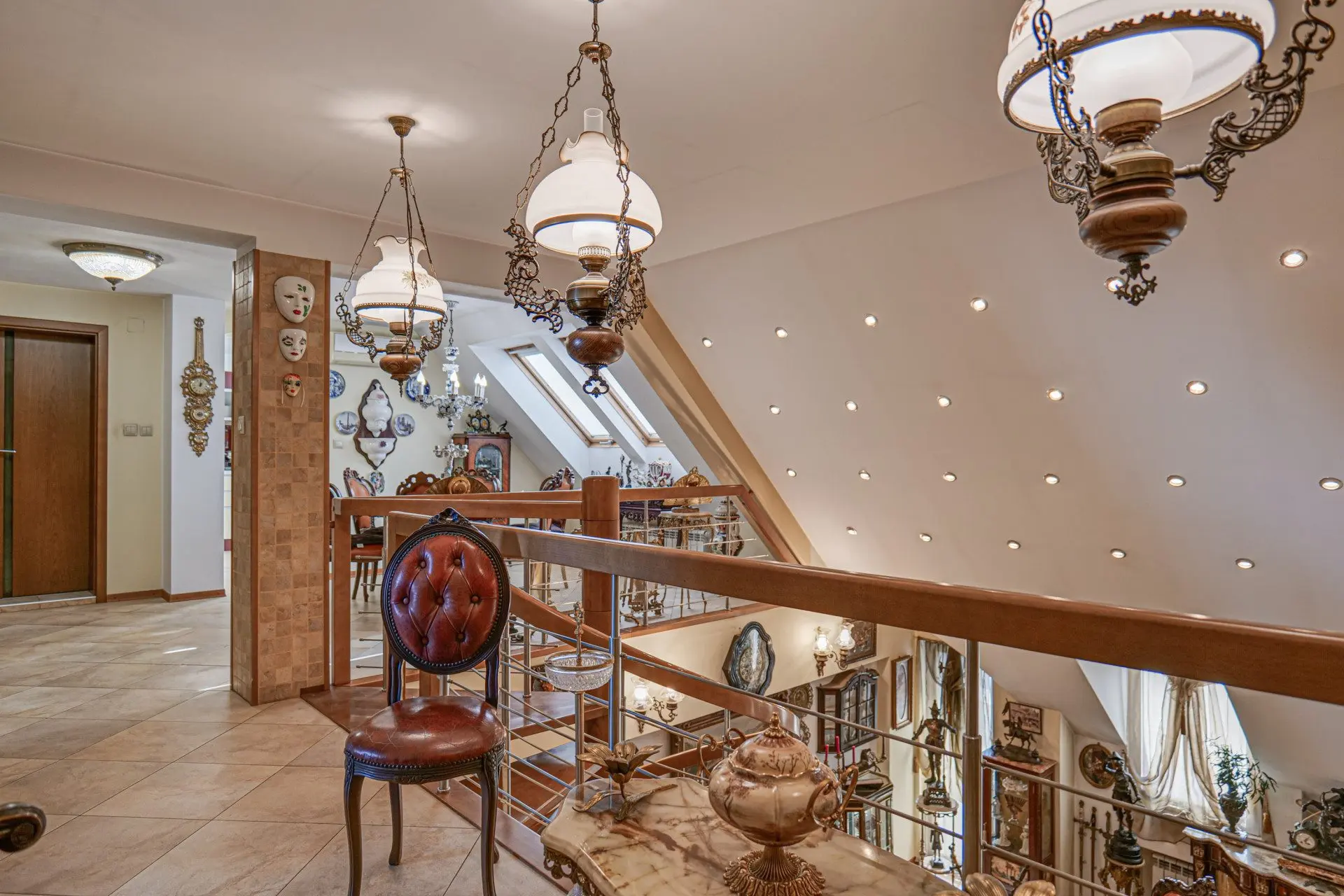 Aristocratic multi-room apartment with unique antiques in Mladost 1 for sale