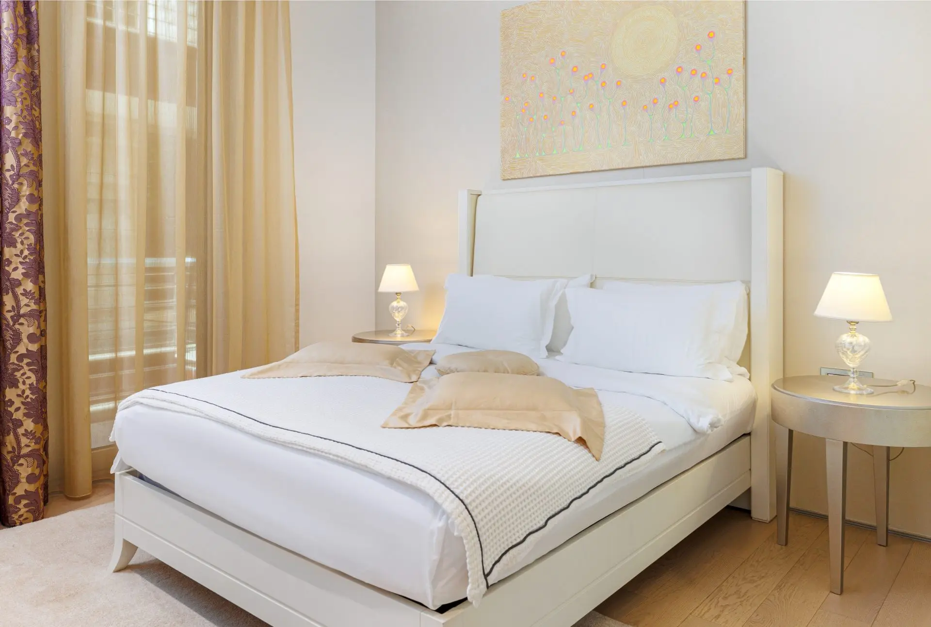 Luxurious and spacious apartment