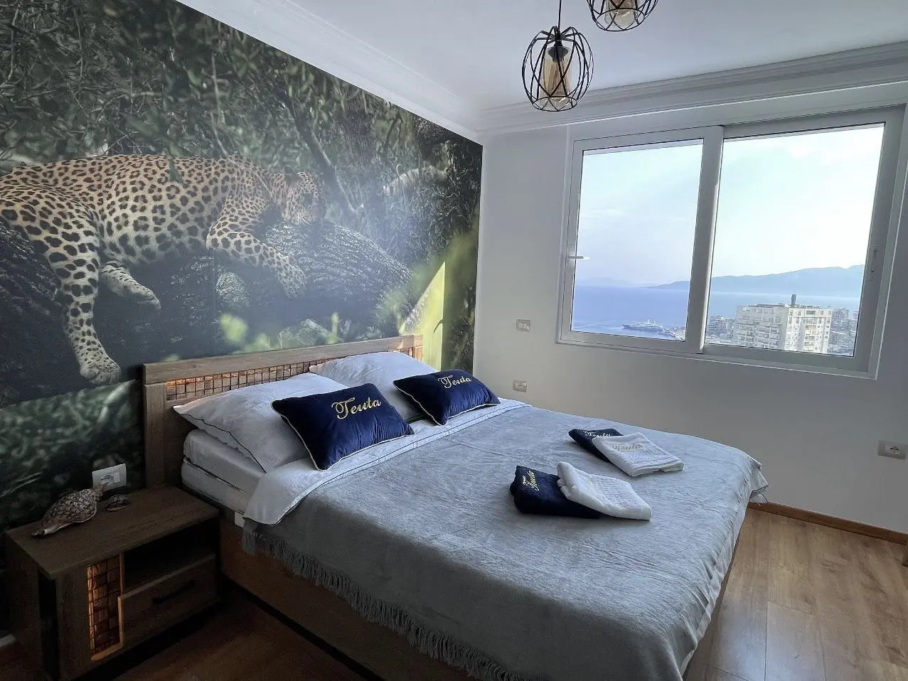 WONDERFUL PENTHOUSE FOR SALE IN SARANDA