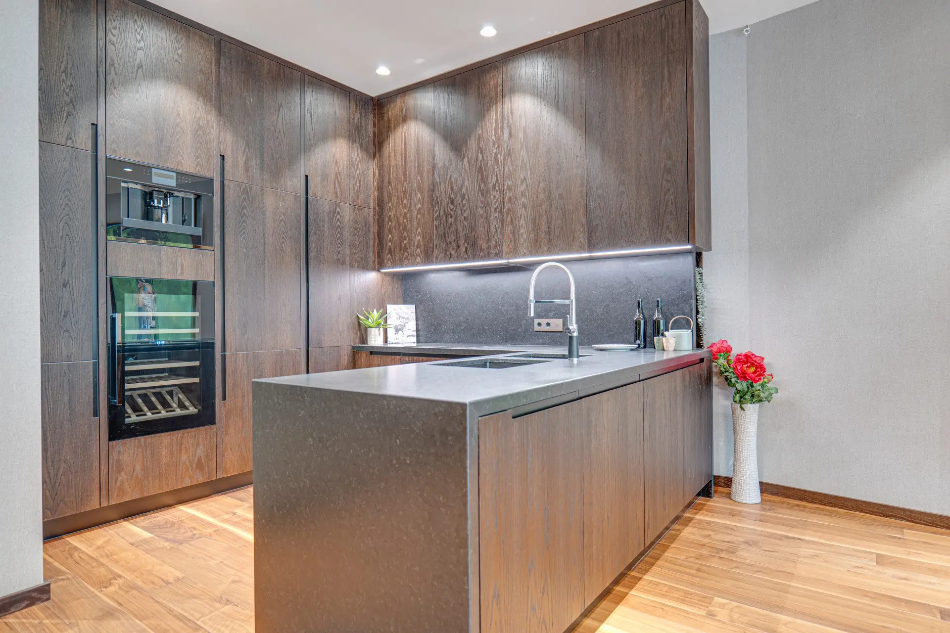 9b790b2279fef7f040726c1f63edc4bc Boutique maisonette on the shore of Lake Pancharevo