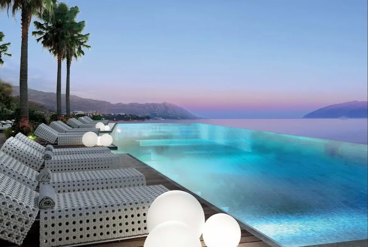 Luxurious Penthouse at the beachfront five-star complex in Budva