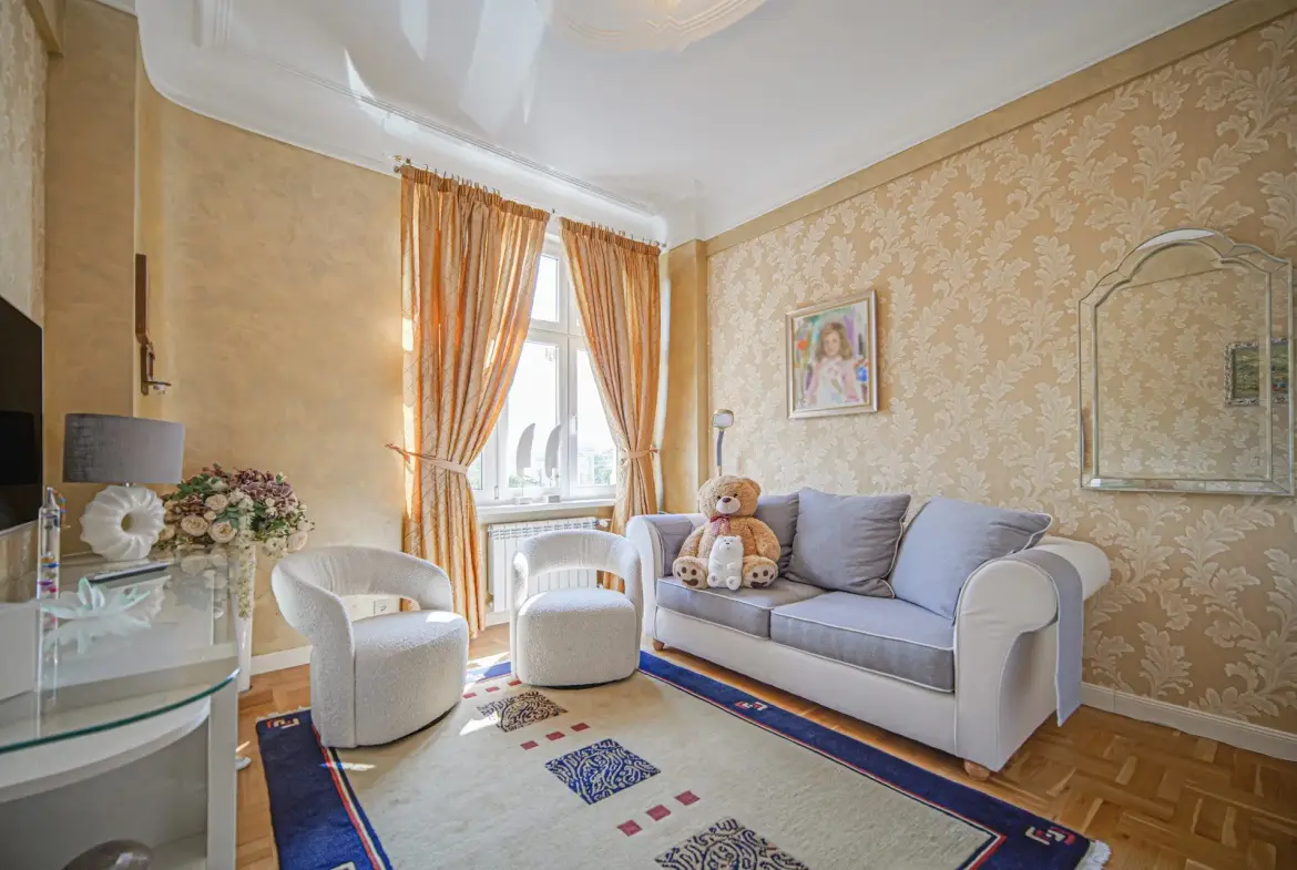 Elegant apartment with panoramic views in the heart of Sofia for sale