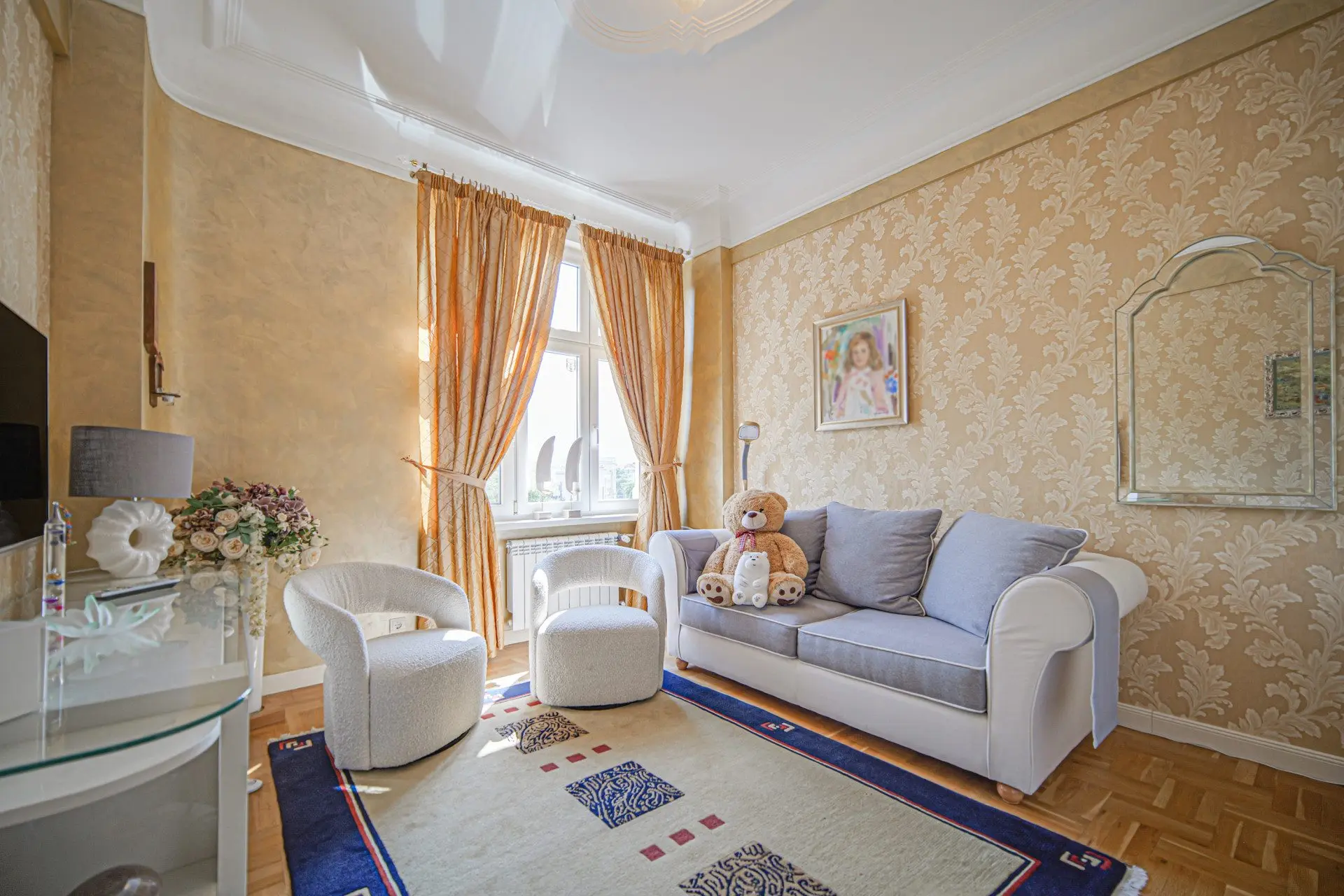 9ba3b9840642939215bc785ce358a41b Elegant apartment with panoramic views in the heart of Sofia for sale