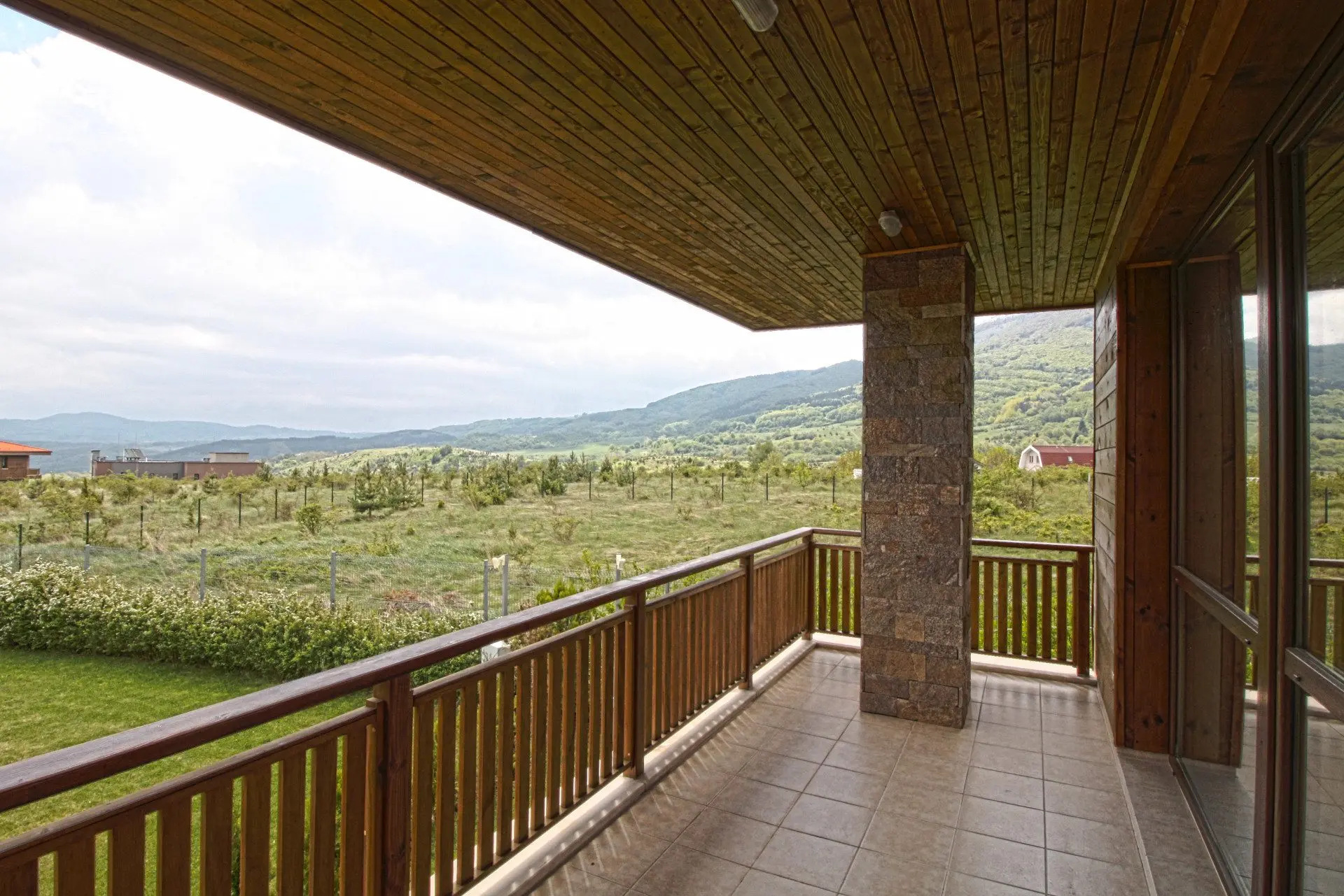 House with its own yard in a gated complex in Bistritsa for sale