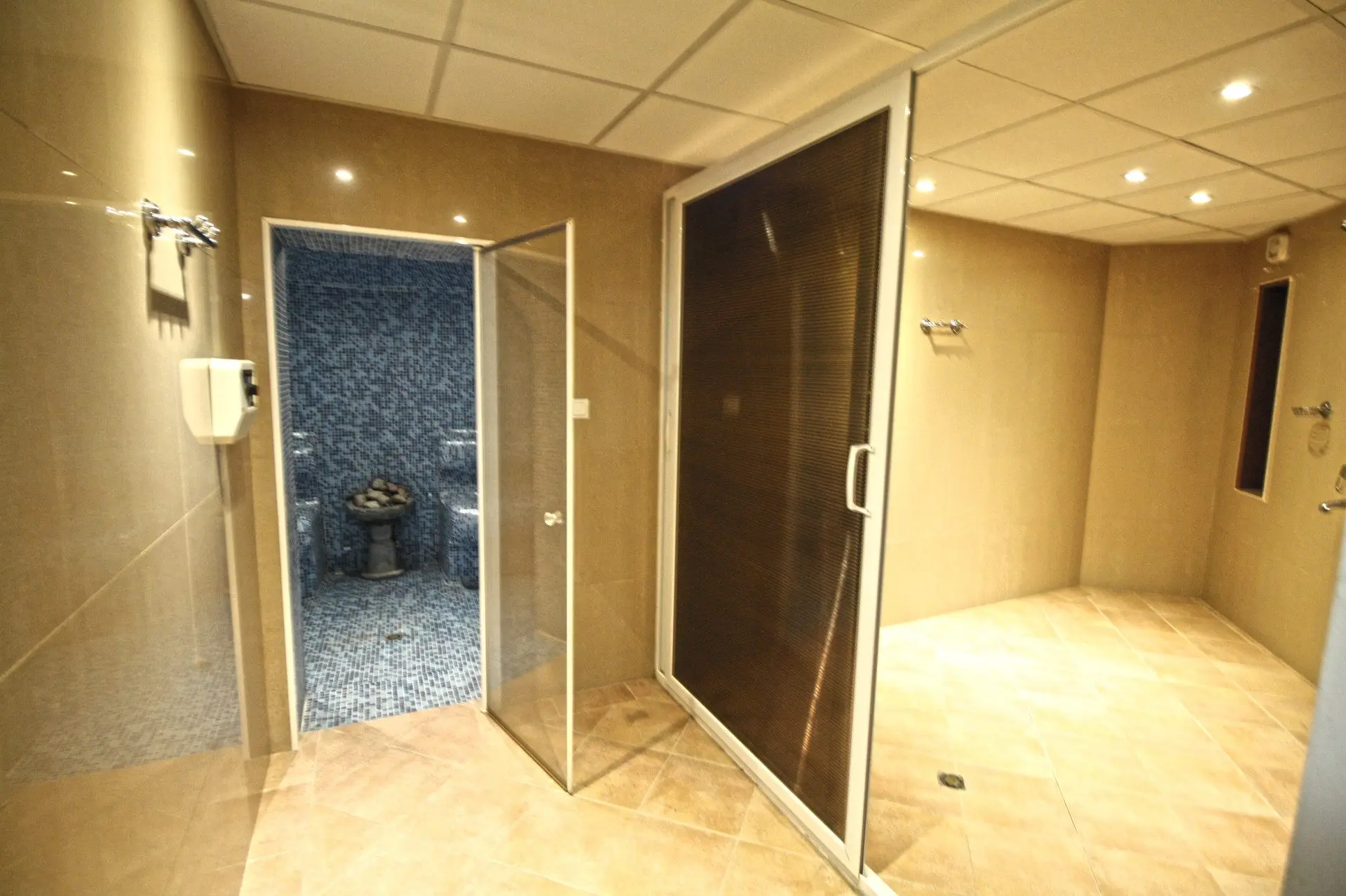 Spacious semi-furnished house in a gated community in Simeonovo.