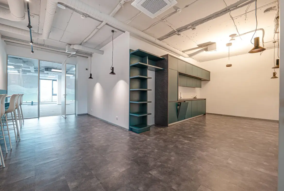 Representative office in a modern office building on Bulgaria Blvd. for sale