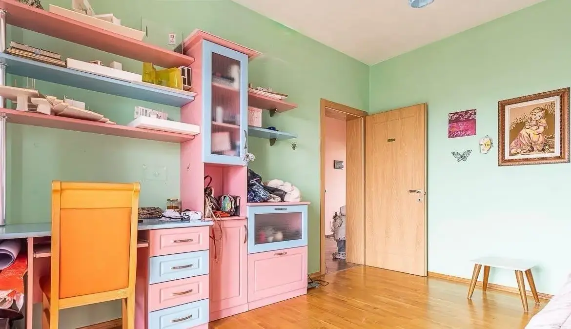 3-Story Villa for Sale or Rent in Shkoza, Tirana