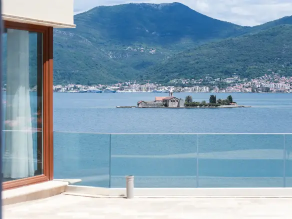 Beachfront Villa