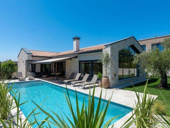 Modern One-Storey Villa, Poreč, Istria