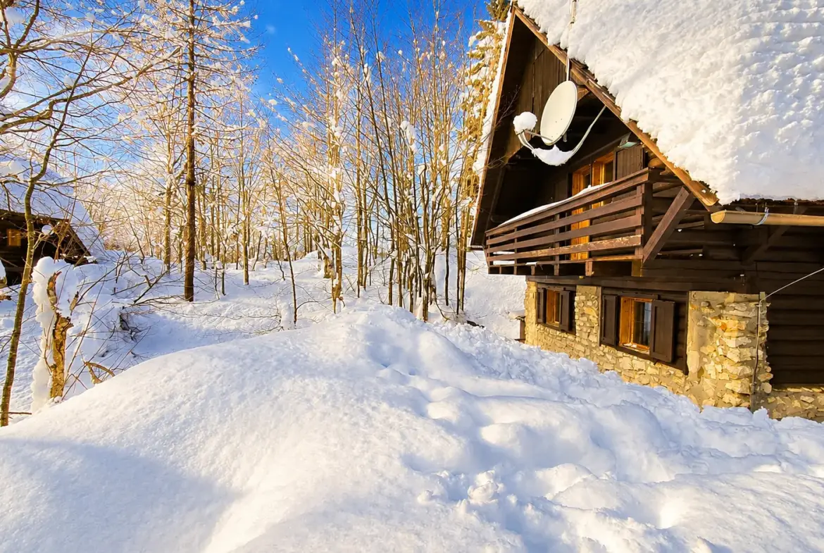 Bohinj area – Ski-In/Ski-Out Alpine Cottage in Vogel