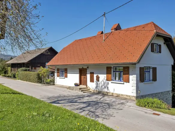 Ljubljana surroundings – A lovely old farm house estate just 30 min drive from the capital