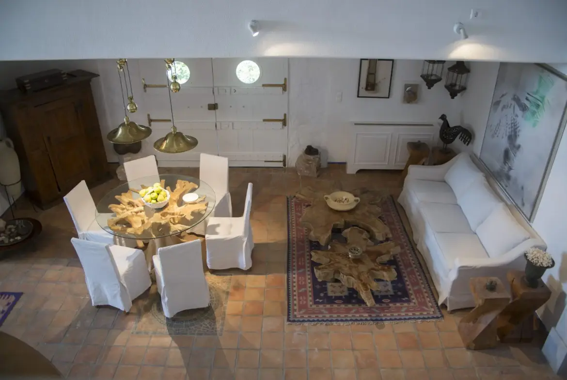 Coastal Elegance – House in Mykonos