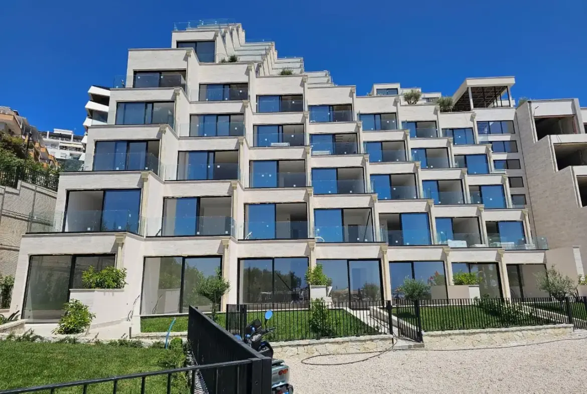 Apartment For Sale In Saranda Albania