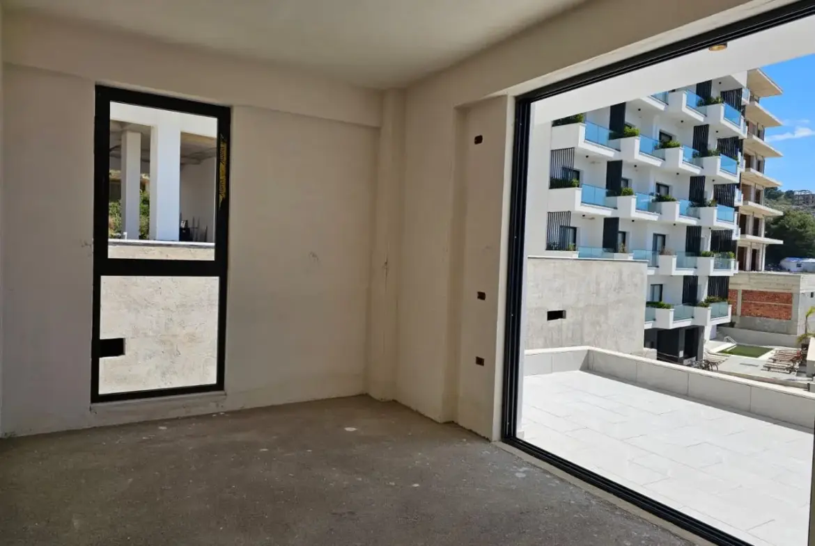 PENTHOUSE FOR SALE IN SARANDA ALBANIA