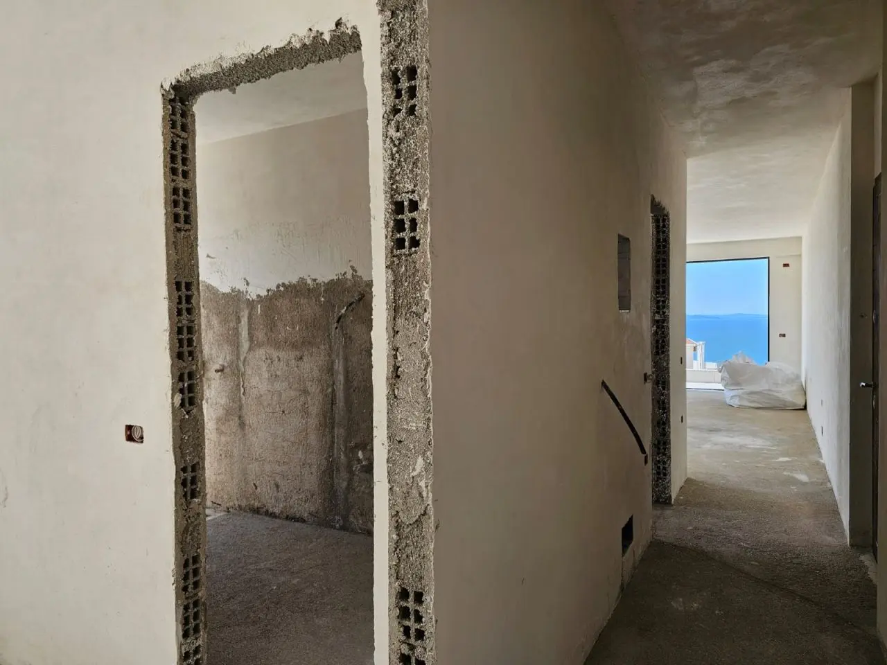 IMG-20260405-WA0022 PENTHOUSE FOR SALE IN SARANDA ALBANIA