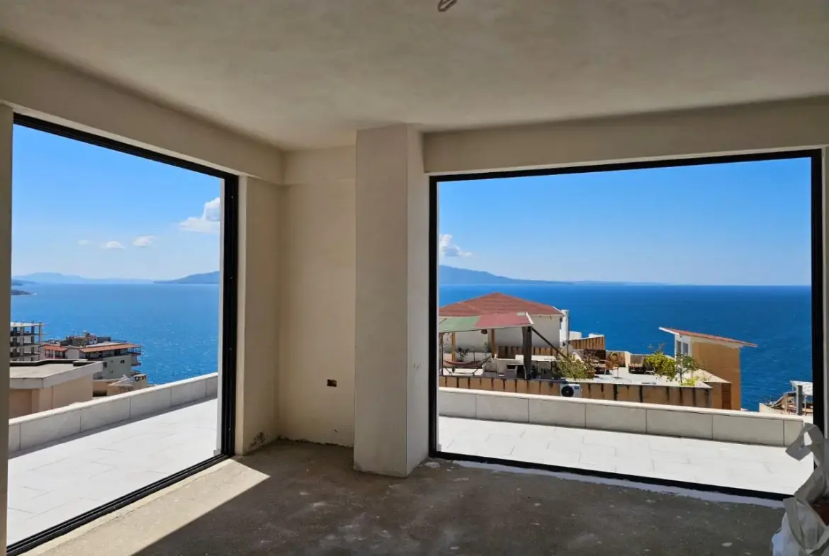 PENTHOUSE FOR SALE IN SARANDA ALBANIA