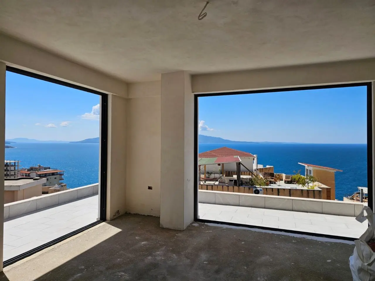 IMG-20260405-WA0025 PENTHOUSE FOR SALE IN SARANDA ALBANIA
