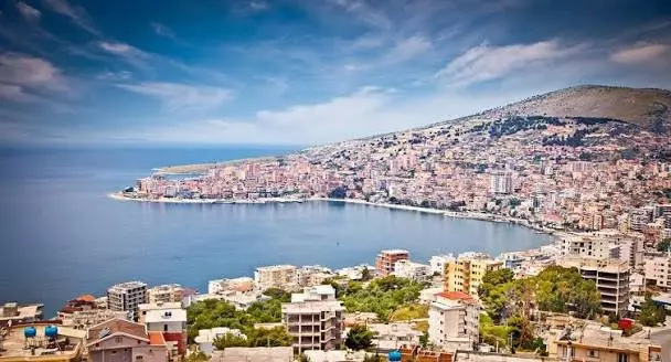 4-Story Building for Sale in Saranda with Sea View – Great Investment Opportunity