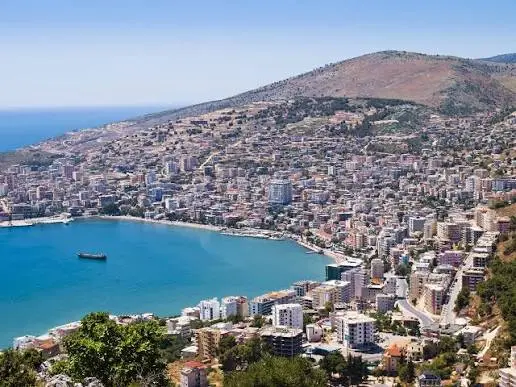 4-Story Building for Sale in Saranda with Sea View – Great Investment Opportunity