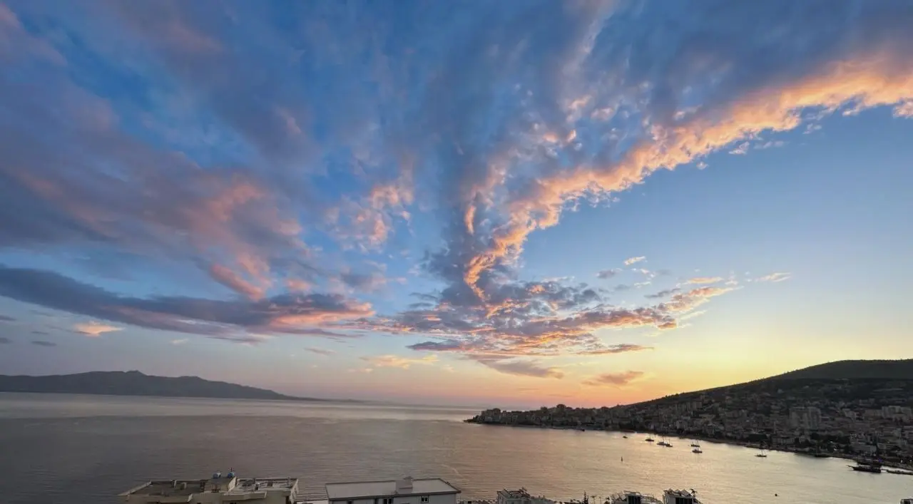 IMG_7425 Wonderful Sea View Duplex For Sale In Sarande